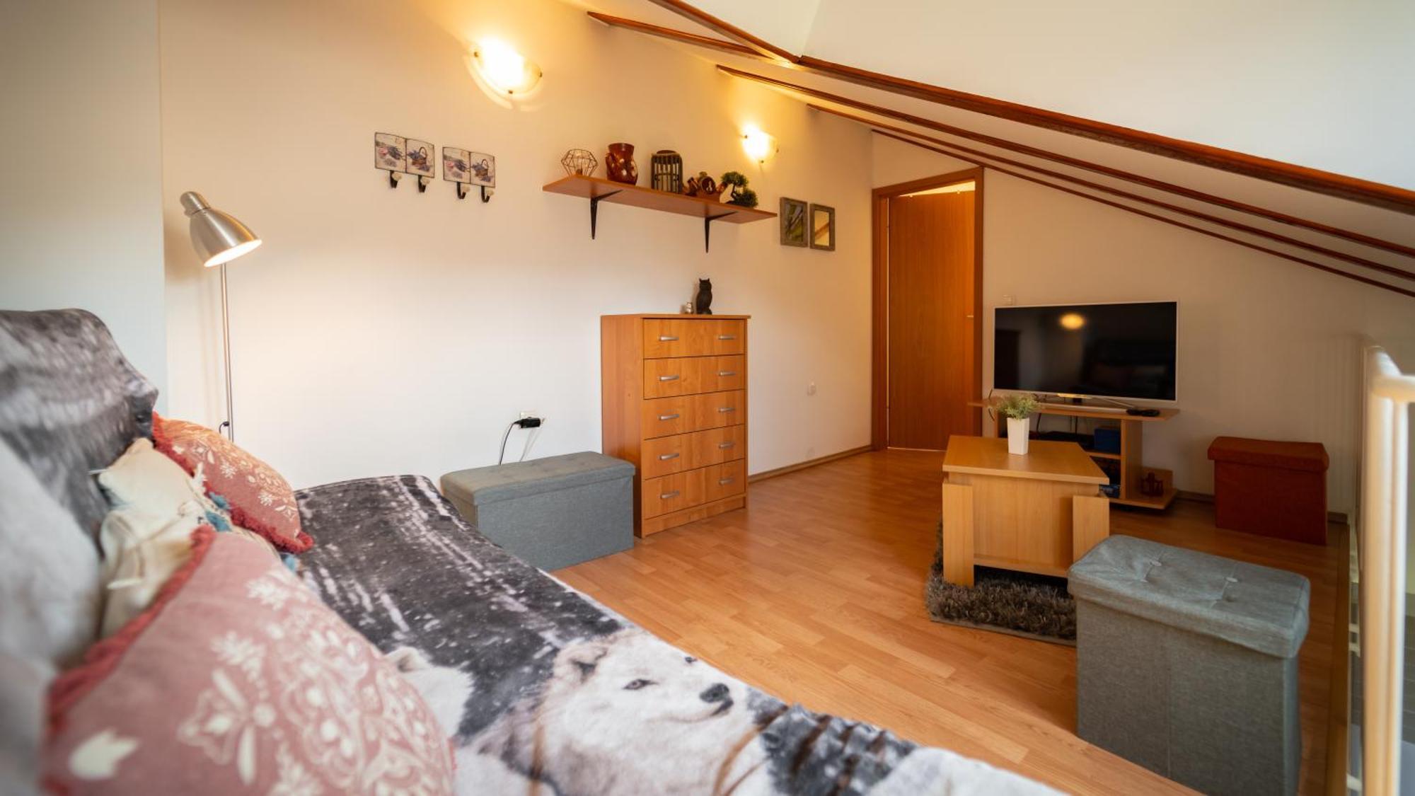 Specious Apartment Manitu In Forest Countryside Fužine Buitenkant foto